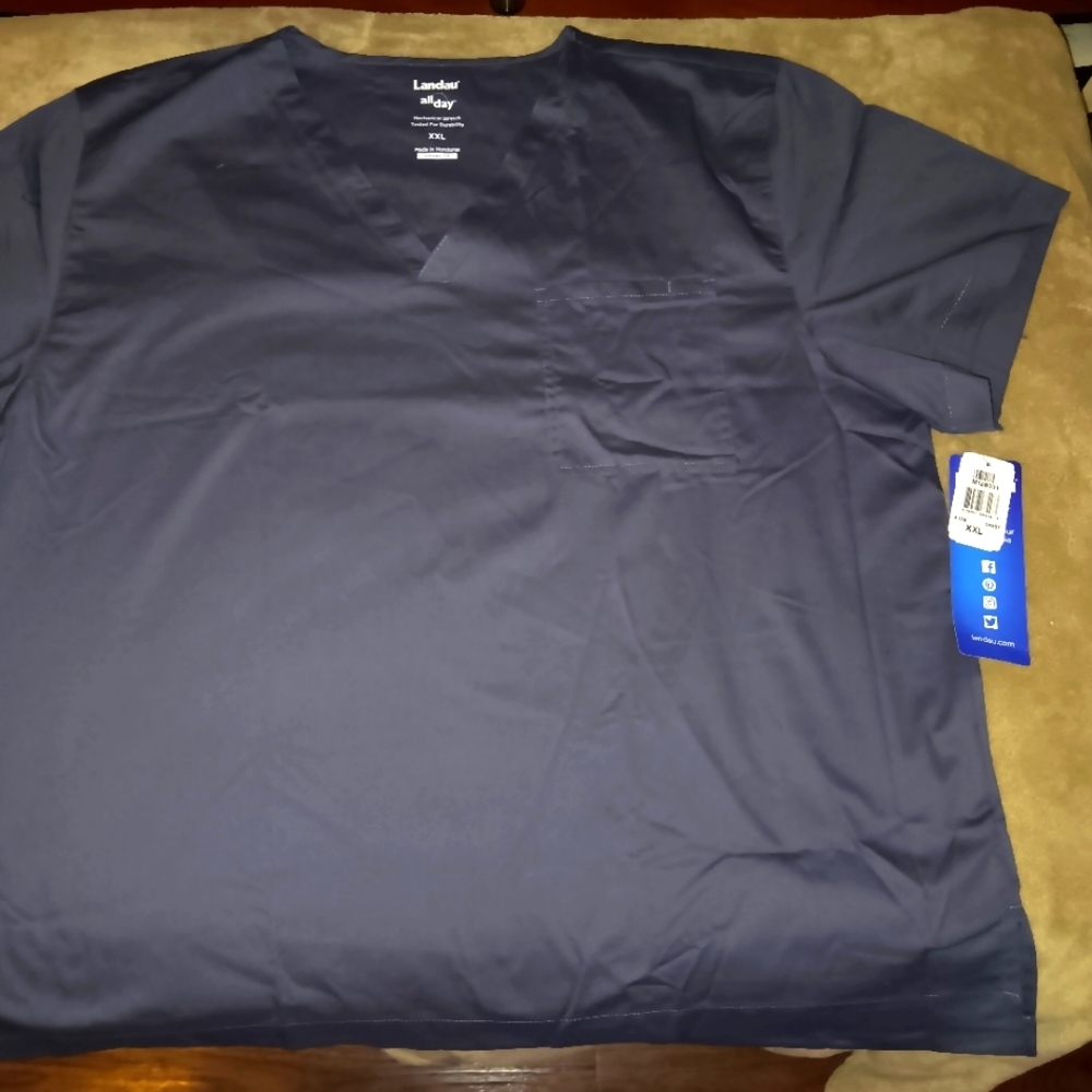 Landau Dark Grey Short Sleeve 2 Pocket Smock Top XXL NWT 2 Available